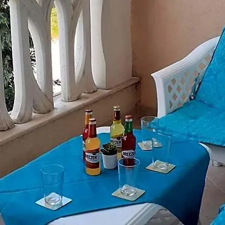 Отель Relax In South Bay 5*